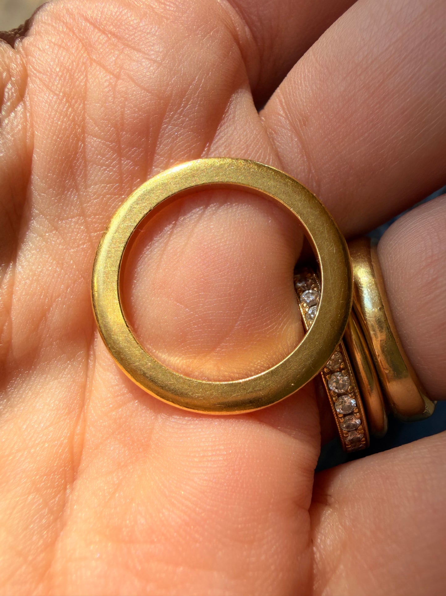 Vintage yellow 18K flat saucer band, size 7.5