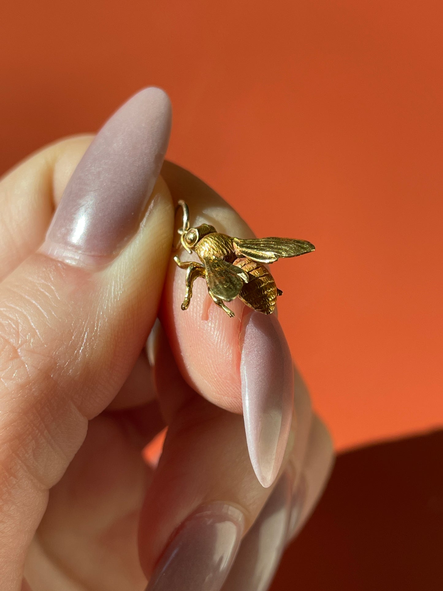 [PRIVATE] Antique Victorian yellow 18K gold 3D fly charm