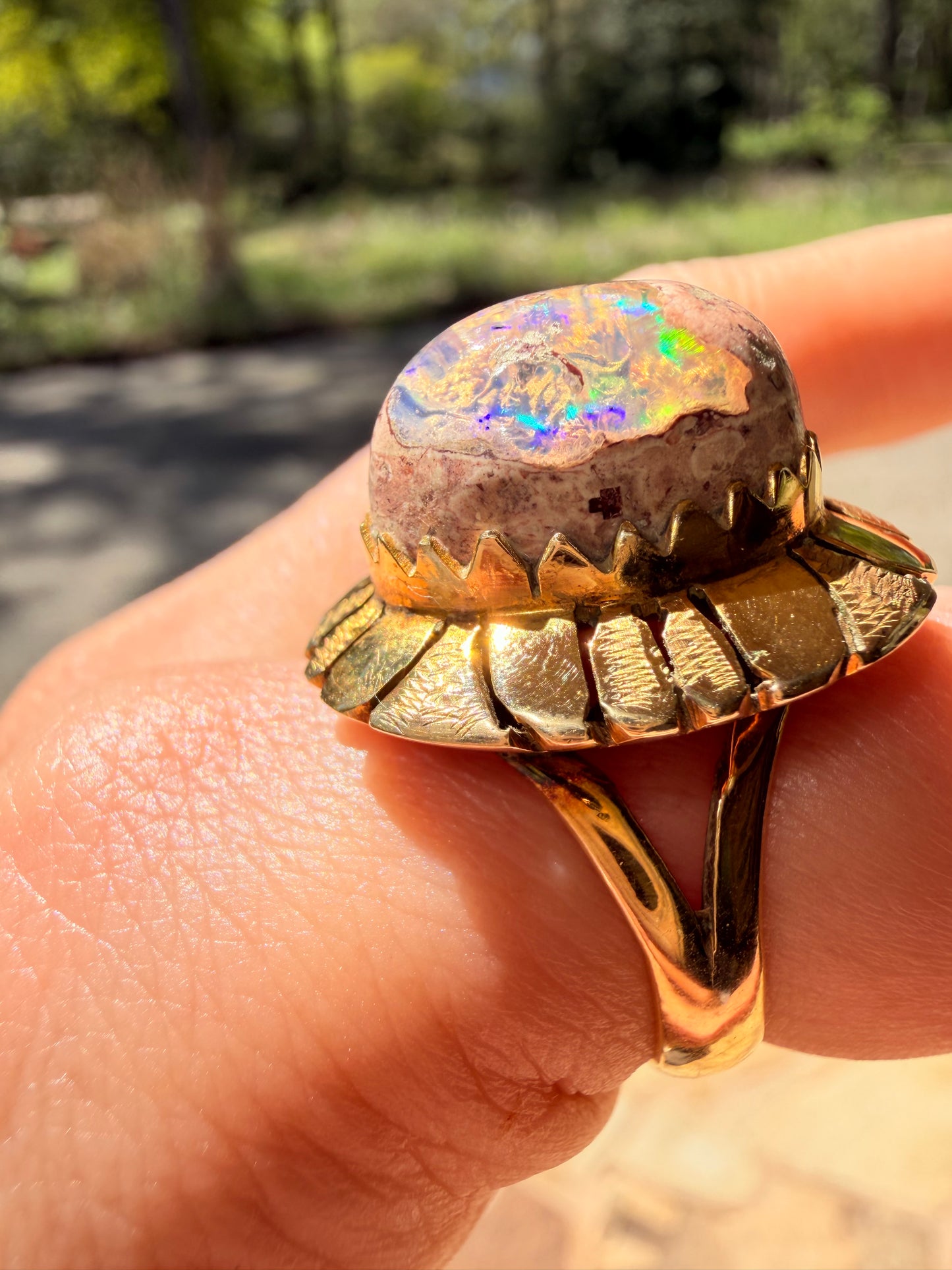 Vintage yellow 18K Boulder opal statement ring, size 7-7.25