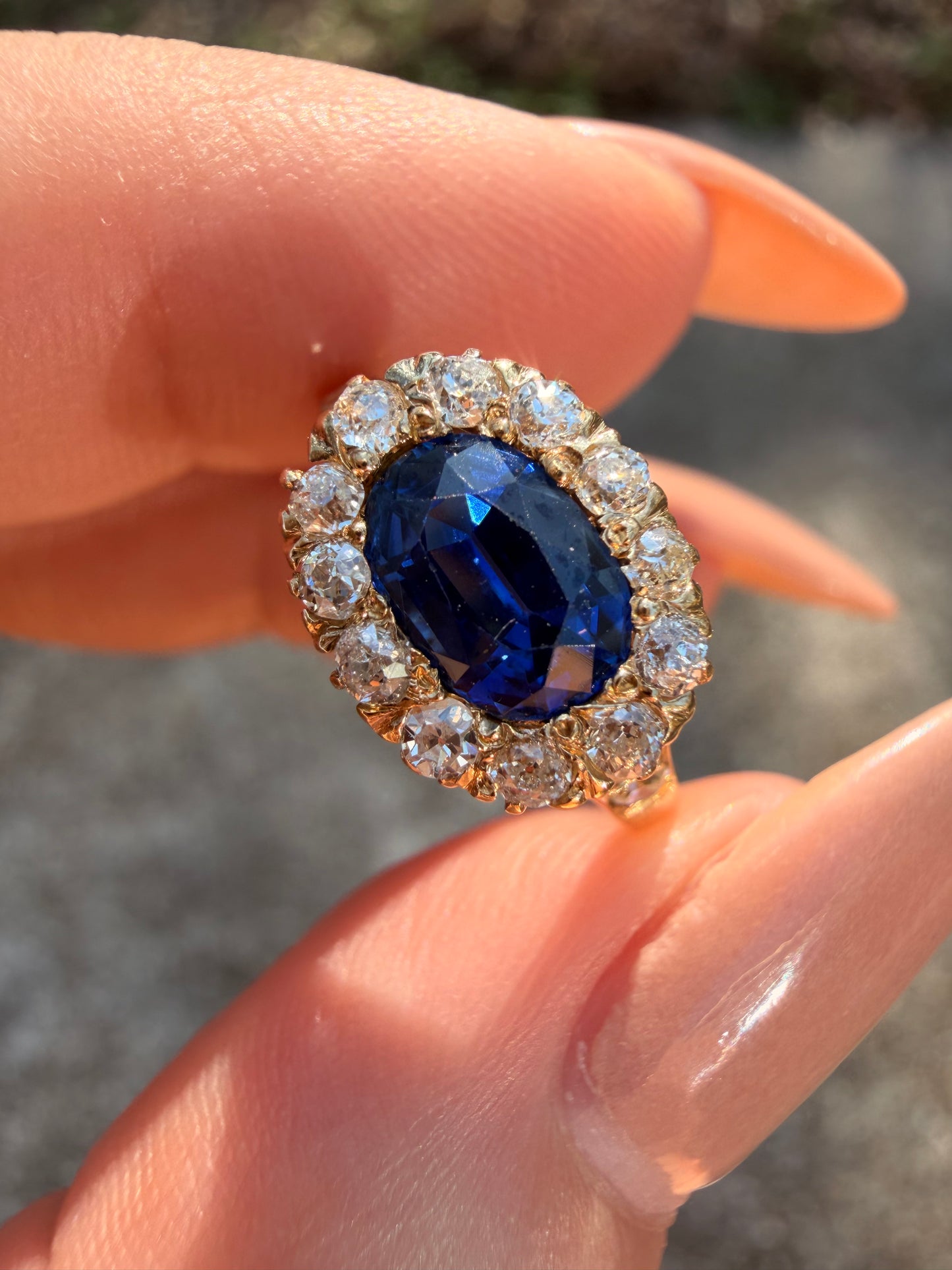 Antique yellow 14K unheated 1.05ctw royal blue sapphire and approx .38ctw diamond halo ring, size 7.25