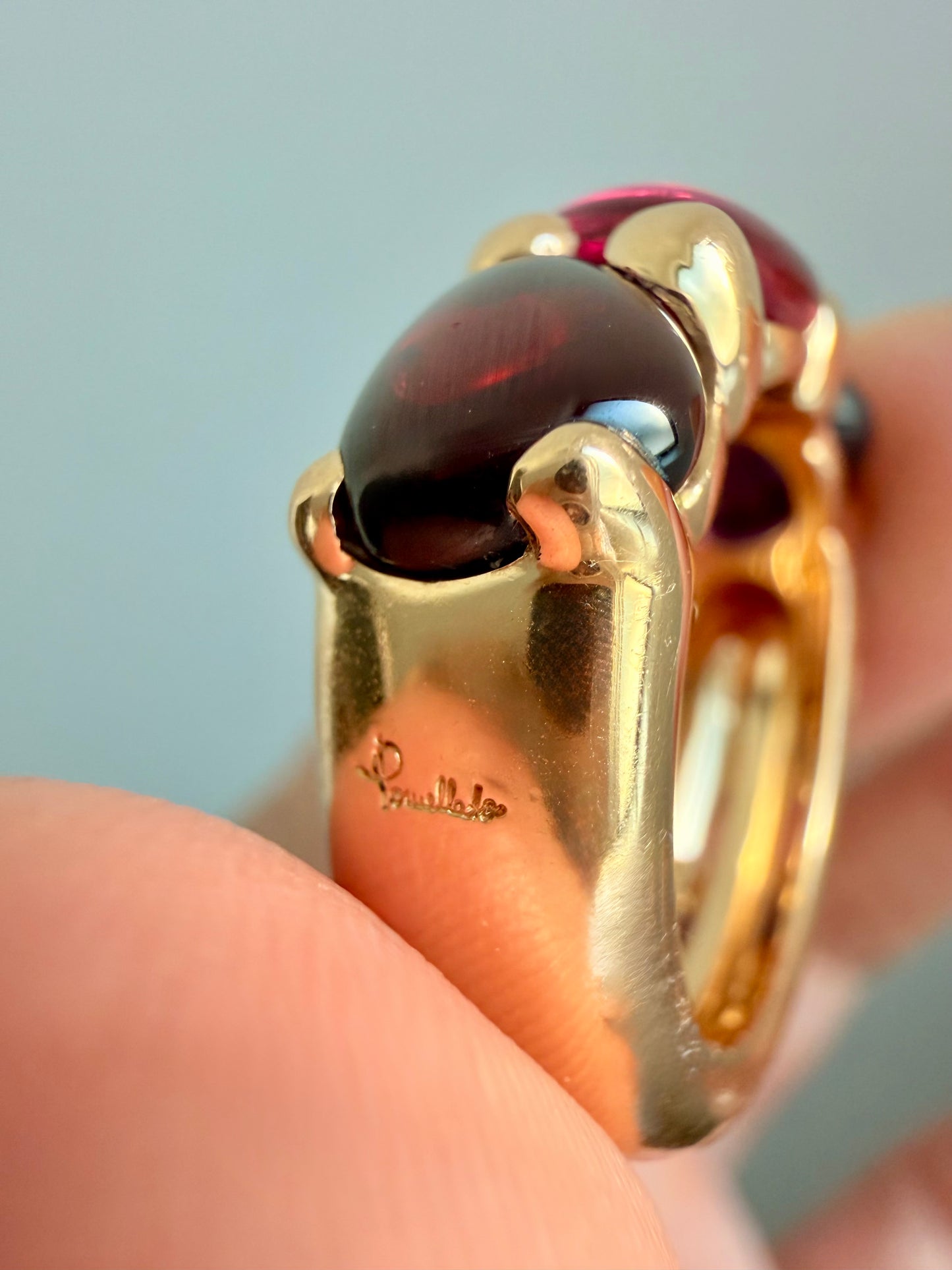 Vintage yellow 18K Pomellato 3 stone Sassi ring with Tourmaline, Amethyst and Garnet, size 6.5