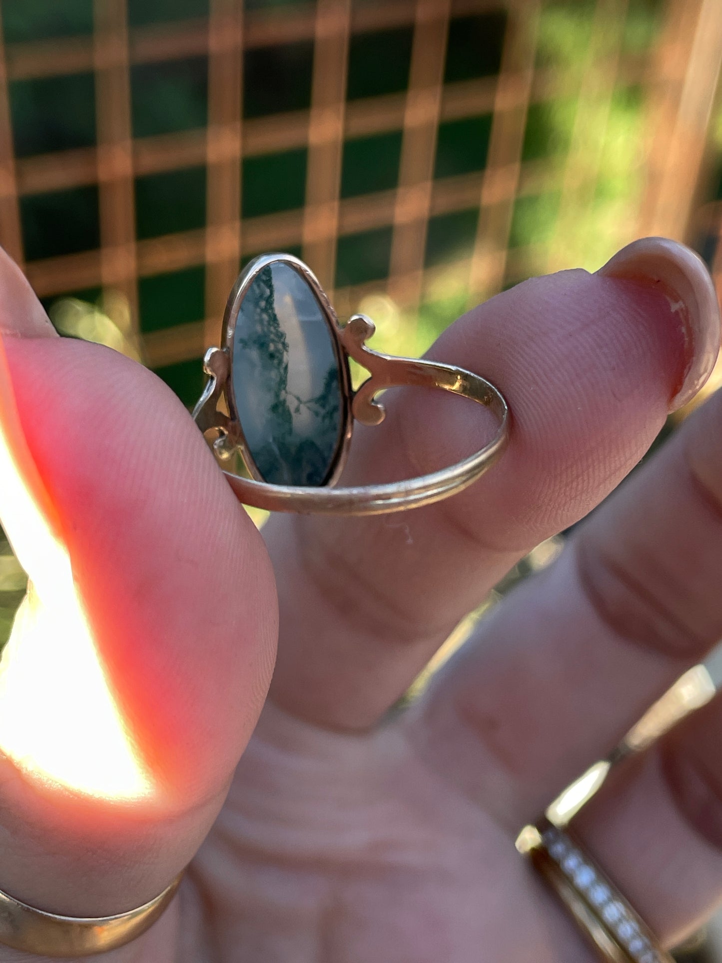 Antique rosy yellow 14K most agate bezel set ring, size 9.25