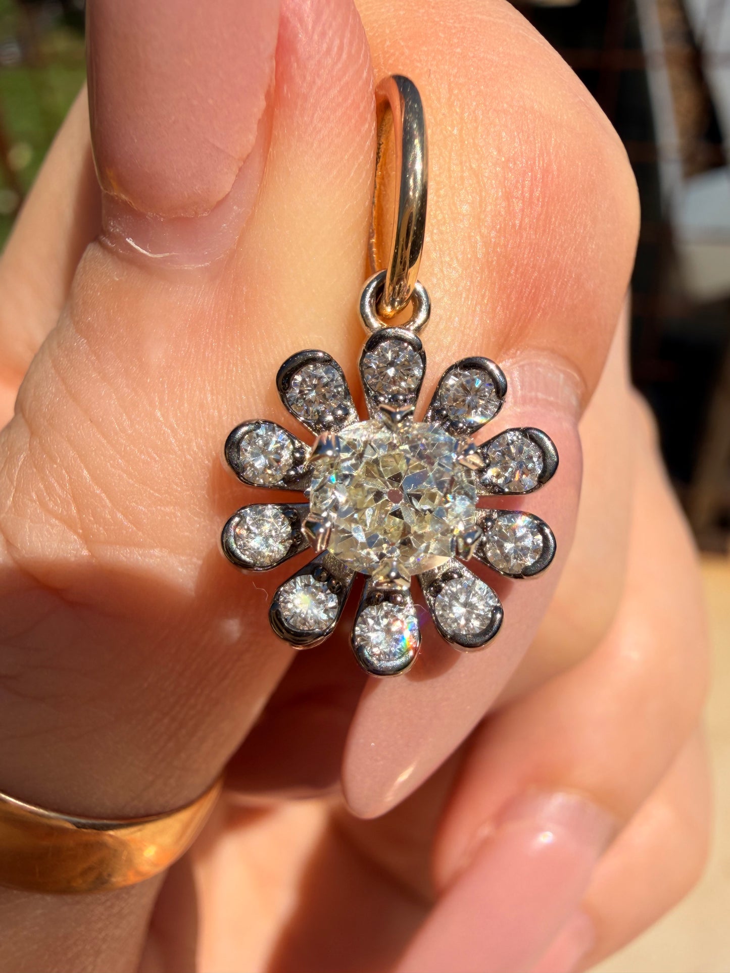 3GOG Natural Antique Diamond Garden Party Flower Pendant 14K - Release 1