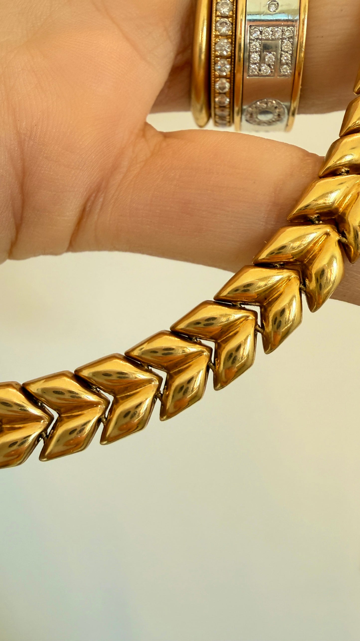 Vintage yellow 18K chevron link collar necklace, 16.5 inch