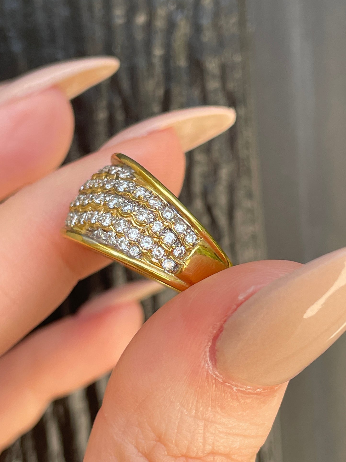 Vintage yellow 18K approx .6 ctw diamond wide wavy pattern band, size 6.5