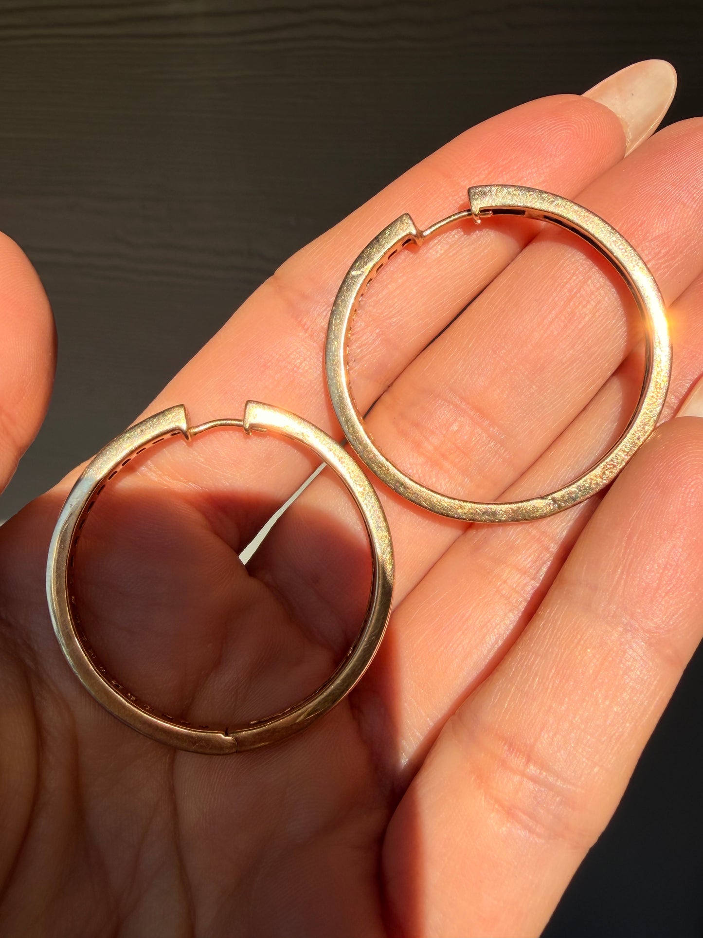 Vintage yellow 14K approx 2ctw blue sapphire hinge hoop earrings