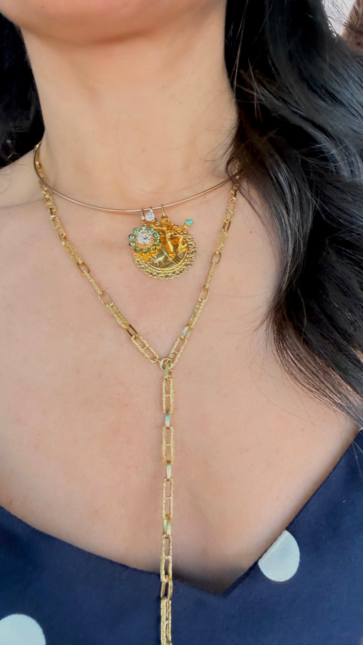 Vintage yellow 14K torque collar necklace, 15 inch