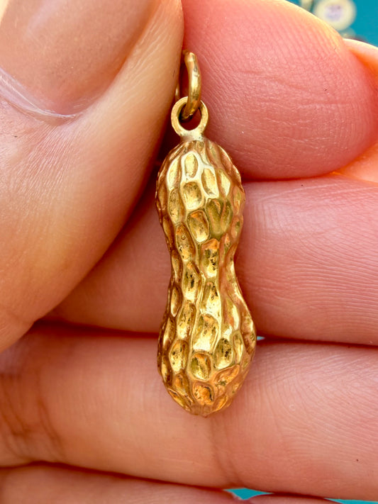 Vintage yellow 18K gold solid peanut charm