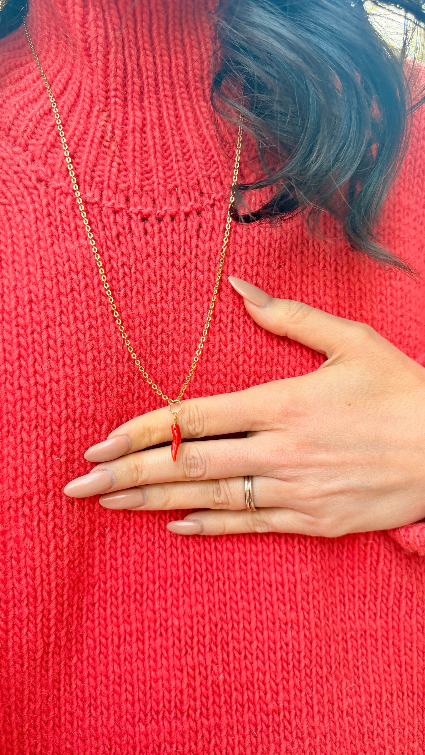 Vintage yellow 14K/18K red coral cornicello charm