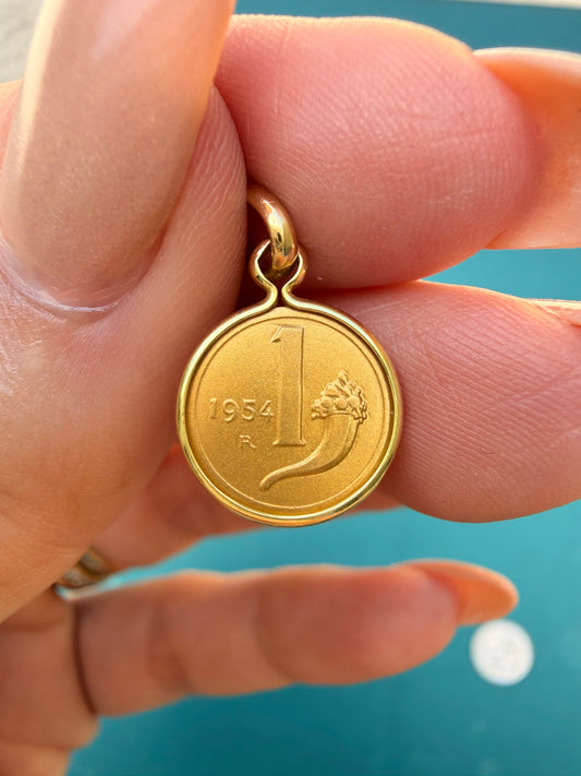 Vintage yellow 18K gold Italian 1 Lire coin charm