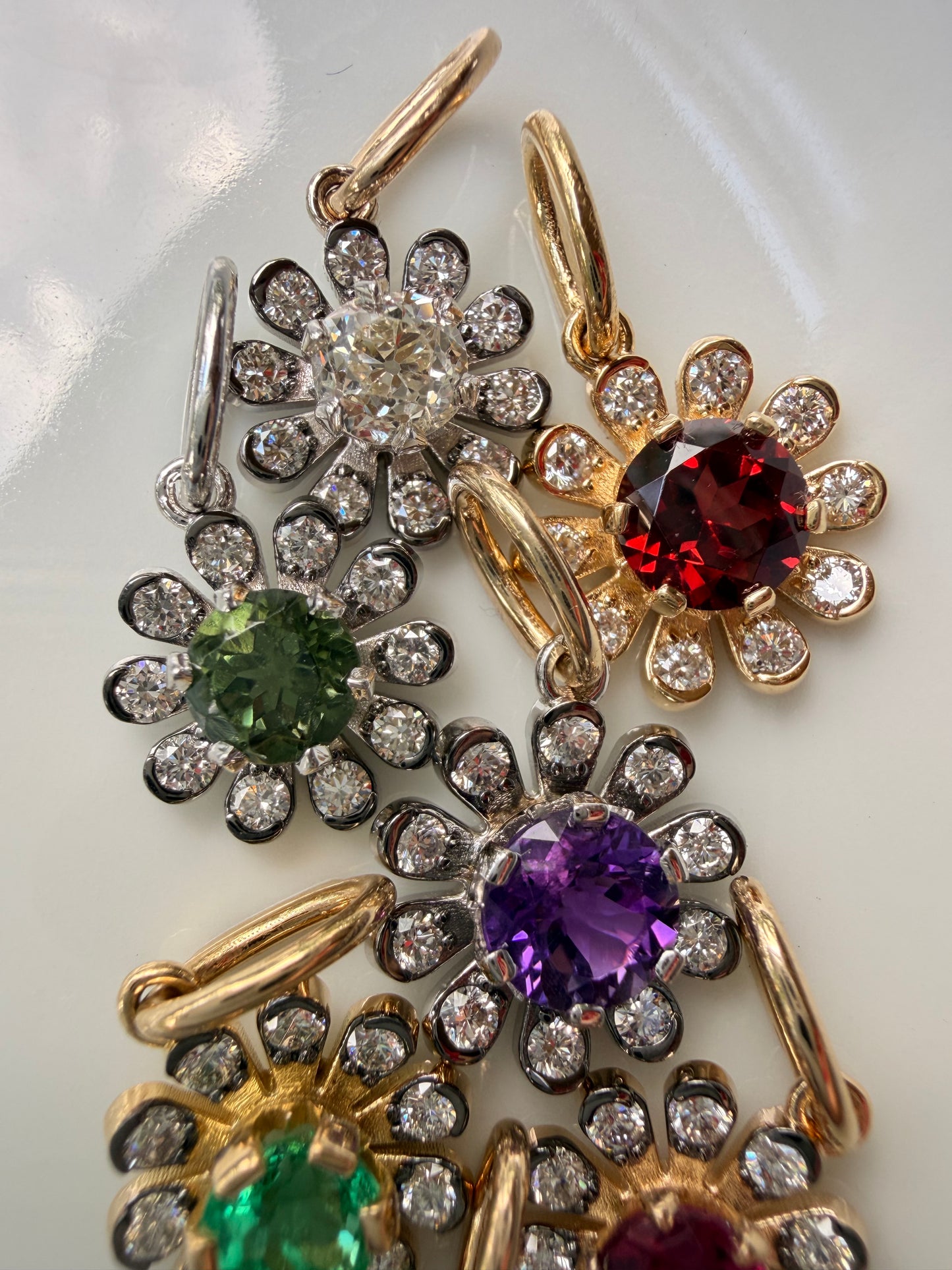 3GOG Natural Red Garnet Garden Party Flower Pendant 14K
