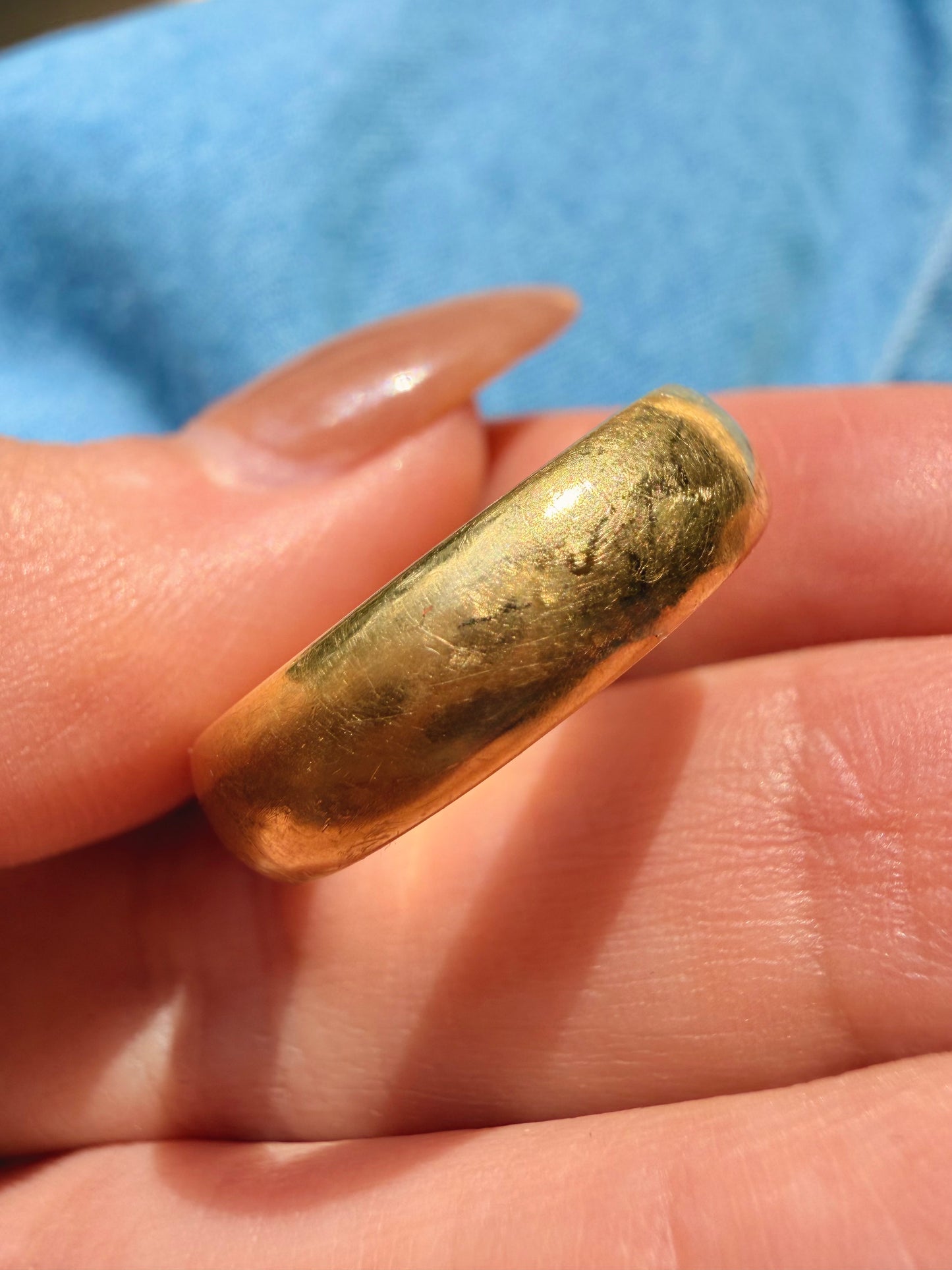 Vintage yellow 18K Tiffany and Co round band, size 8.25