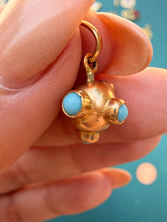 Vintage yellow 18K gold and turquoise sputnik charm