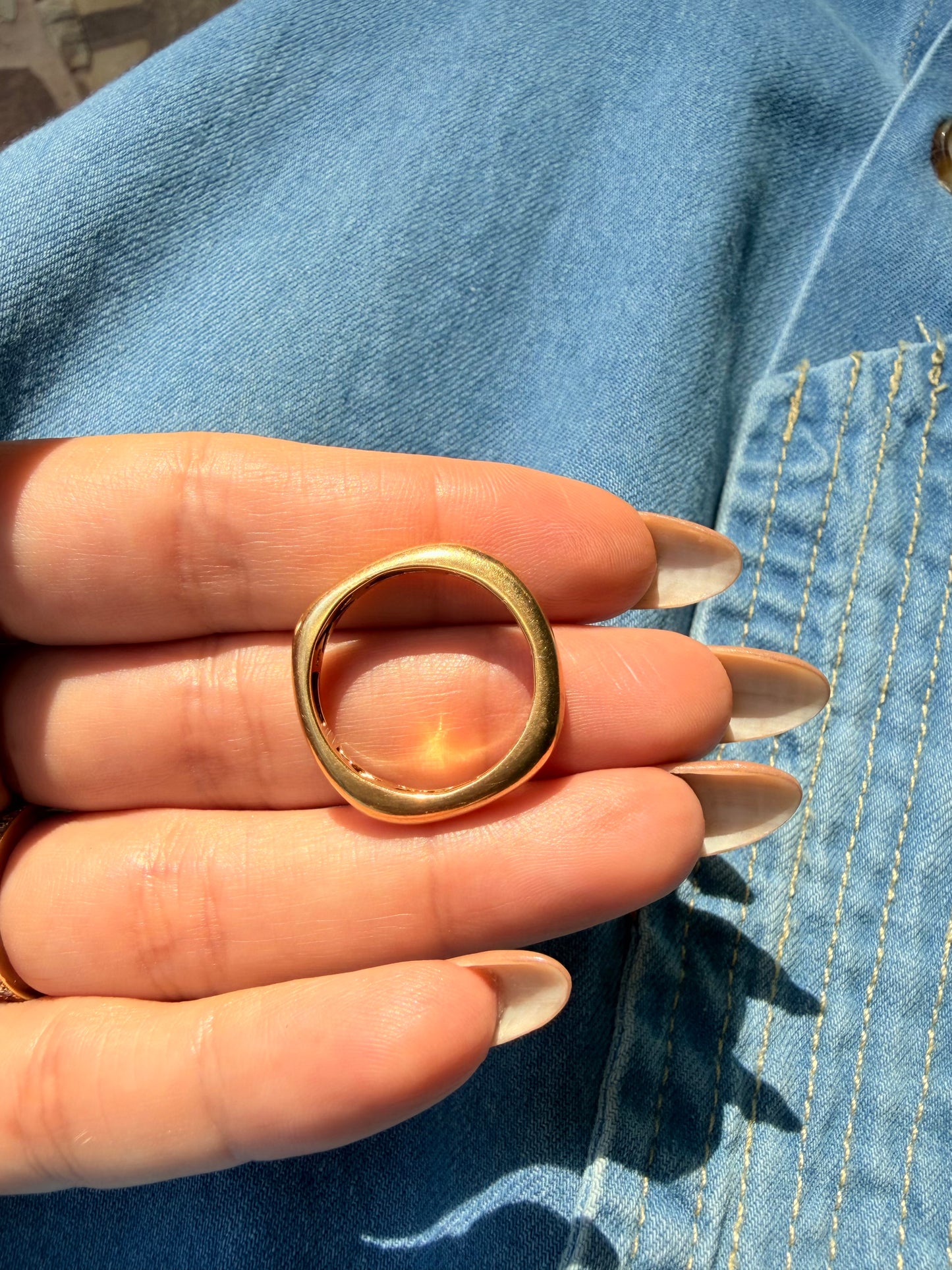 Vintage yellow 14K square rounded band, size 9-9.25