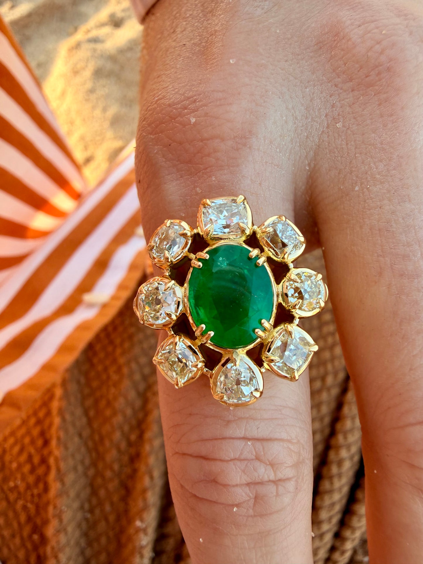 Yellow 18K approx 3.5ctw antique old mine cut diamond halo ring with 3.75ctw natural emerald, size 6.5