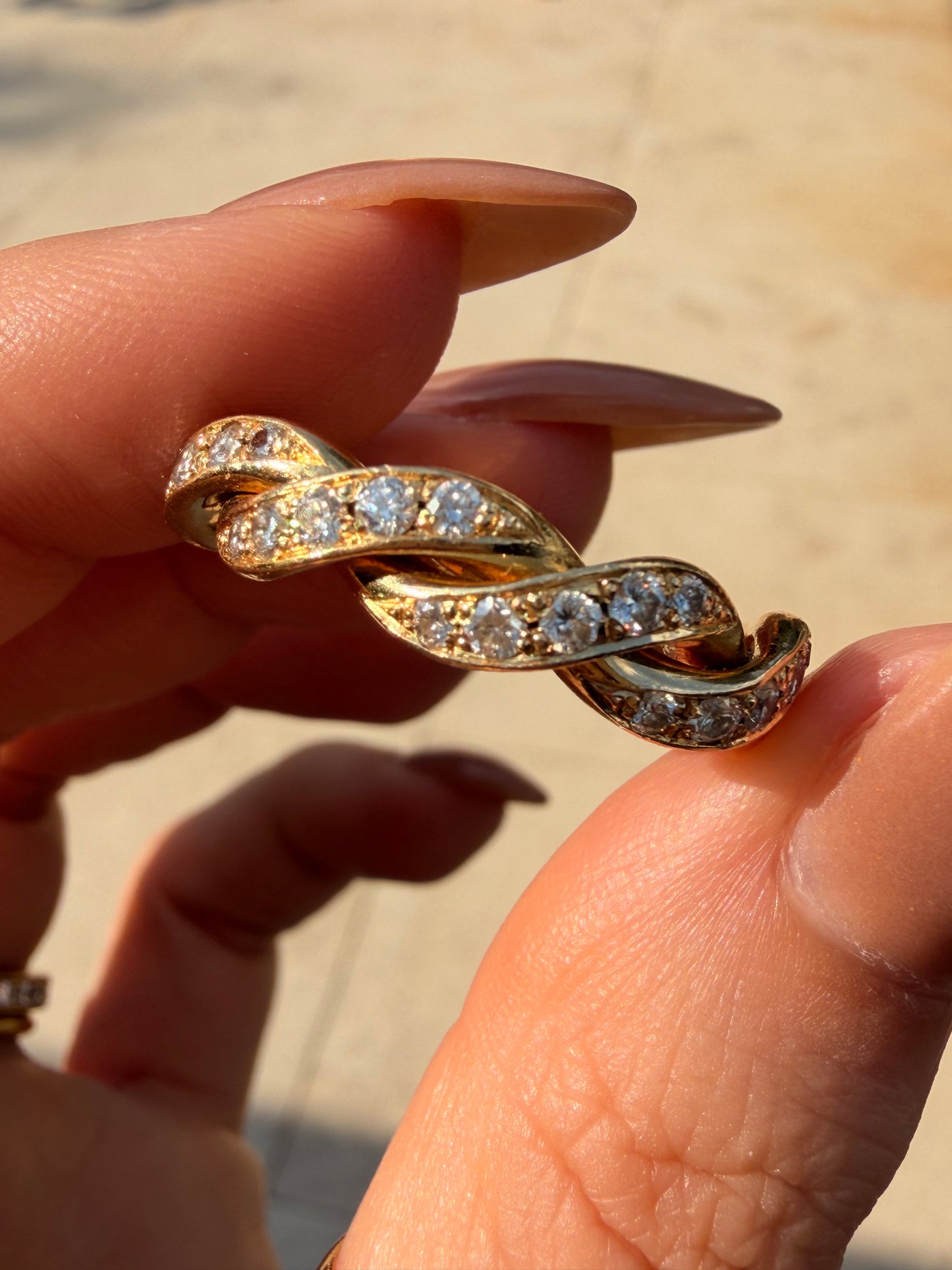 Vintage yellow 14K gold and approx .52 ctw diamond chunky twist ring, size 9.75