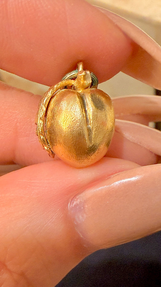 Vintage yellow 14K peach charm