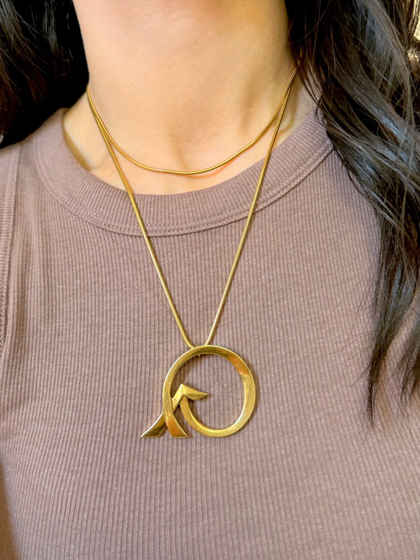 Vintage yellow 18K Paloma Picasso for Tiffany & Co large Arrow pendant on Snake chain, 35 inch long