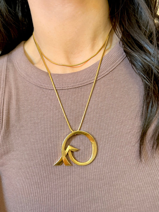 Vintage yellow 18K Paloma Picasso for Tiffany & Co large Arrow pendant on Snake chain, 35 inch long