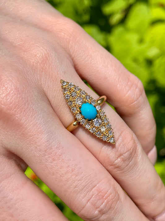 Vintage yellow 18K approx .8 ctw diamond and turquoise navette ring, size 7