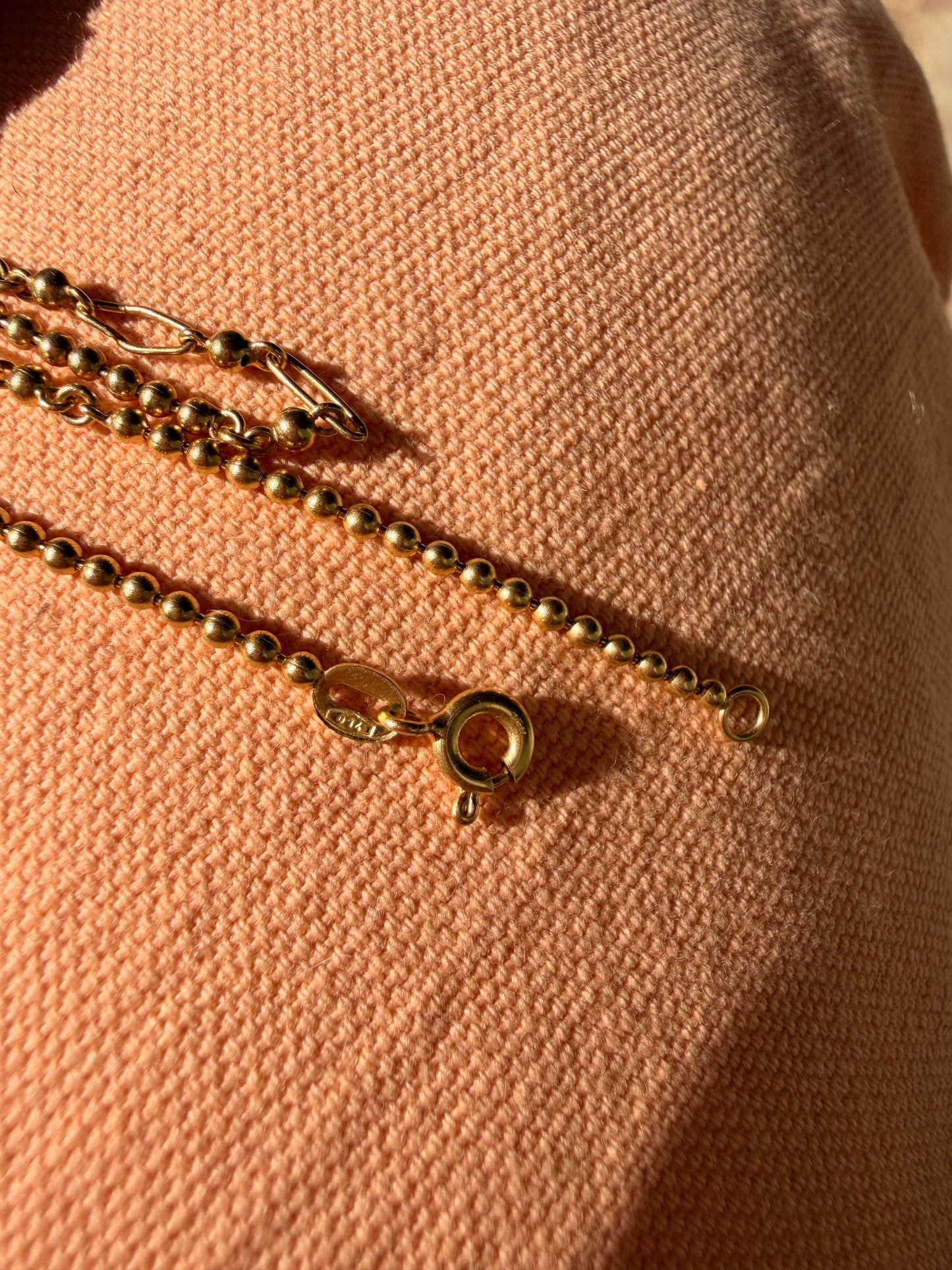 Vintage yellow 18K ball and oval link chain, 34 inch