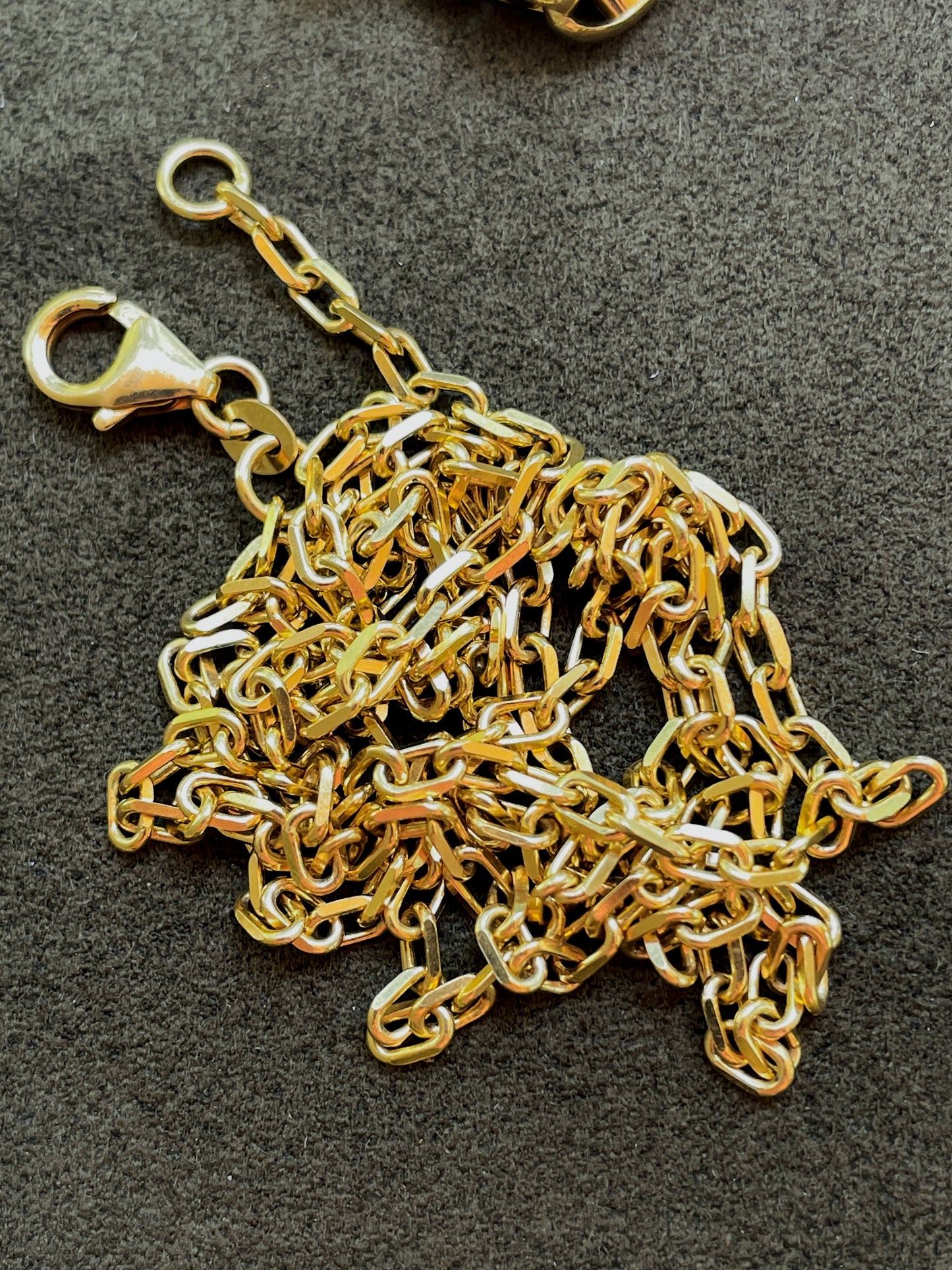 Vintage yellow 18K biker link chain, 24 inch