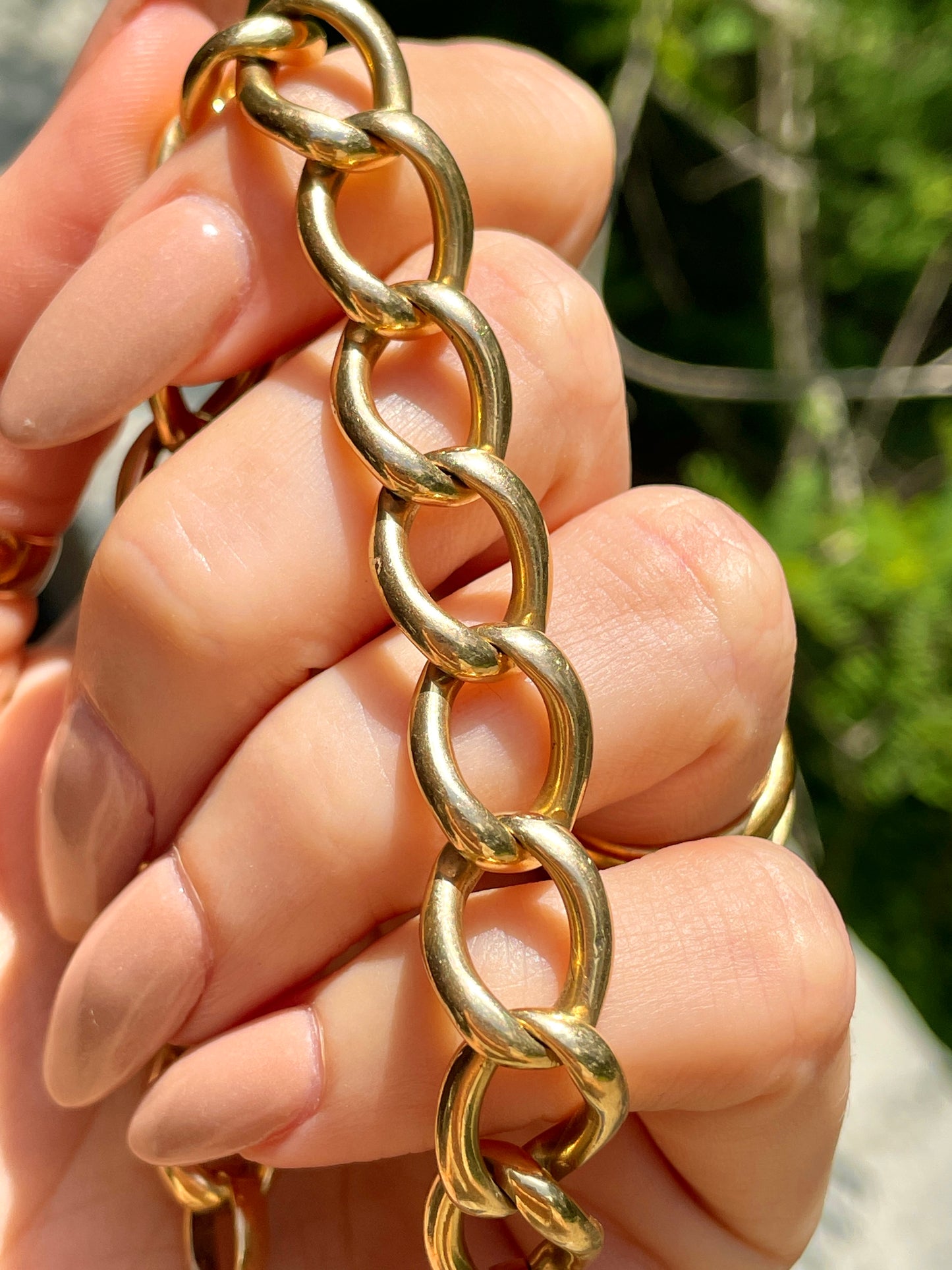 Vintage yellow 14K round open curb link bracelet, 8.25 inch and sizable
