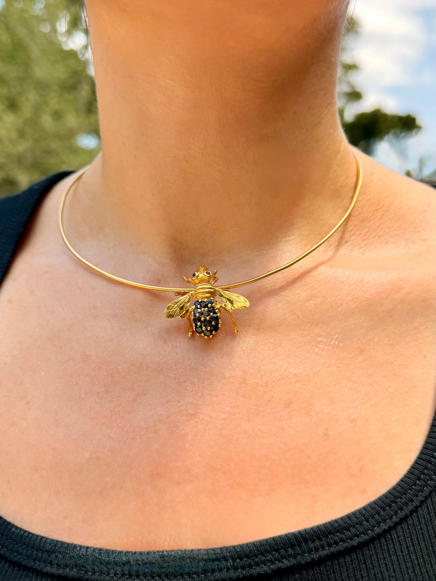 Vintage Yellow 18K sapphire and ruby bee brooch