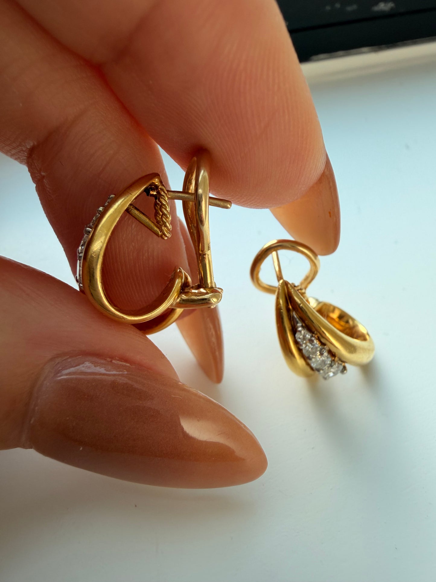 Vintage yellow 18K gold and .24ctw diamond double hoop earrings