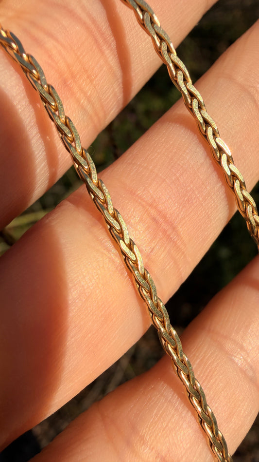 Vintage yellow 14K squared wheat chain, 15 inch