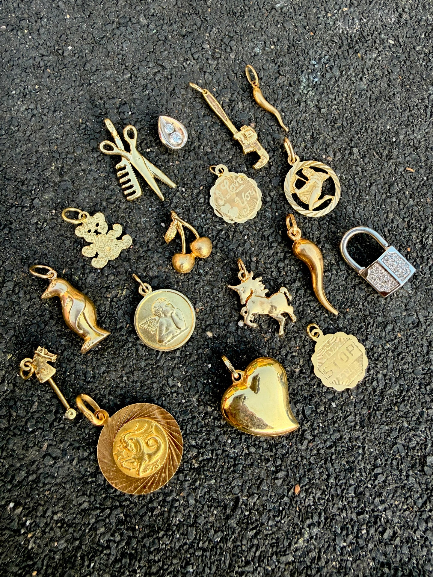 Vintage yellow 14K and 18K charm drop - June 2026