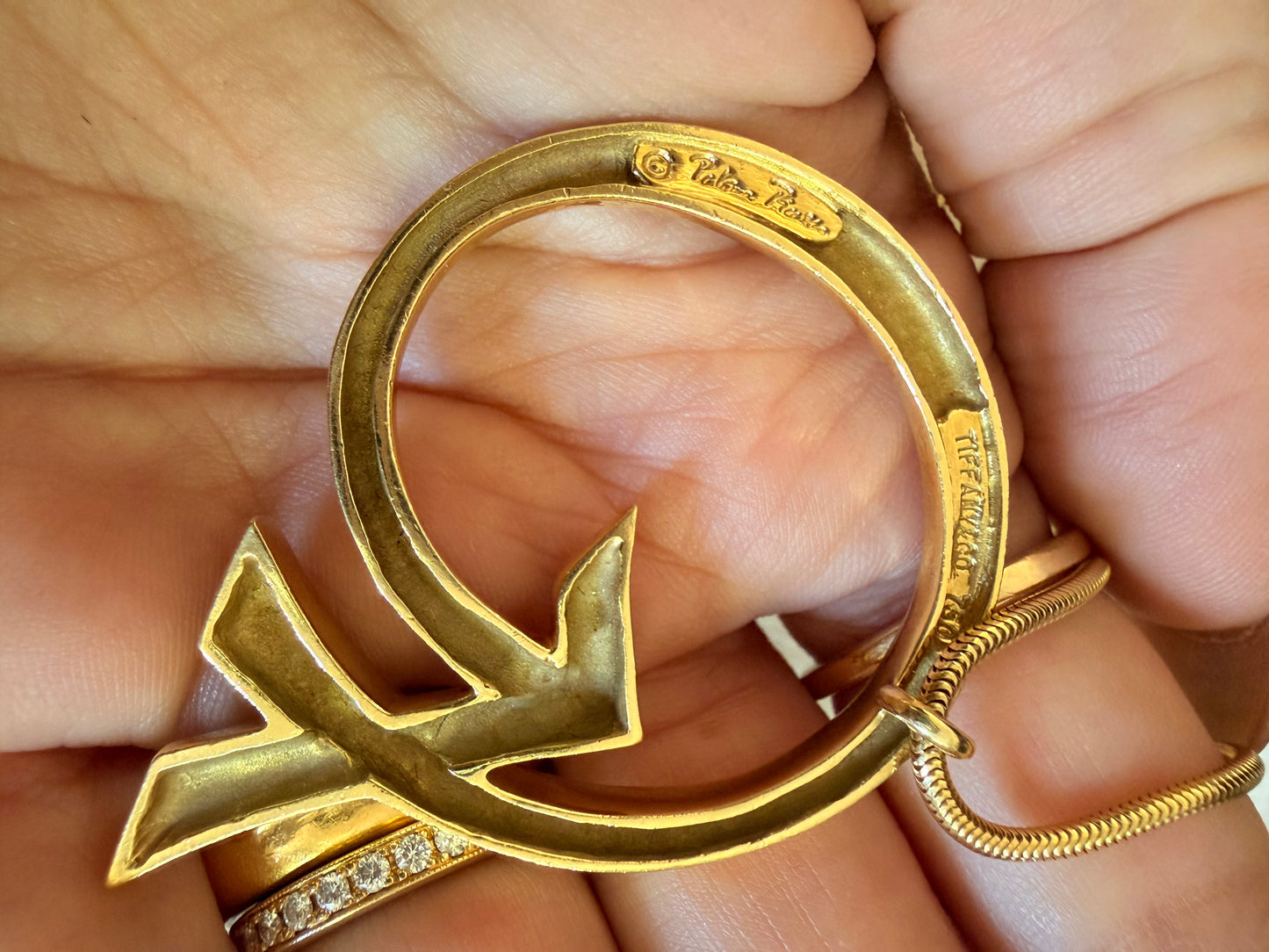 Vintage yellow 18K Paloma Picasso for Tiffany & Co large Arrow pendant on Snake chain, 35 inch long