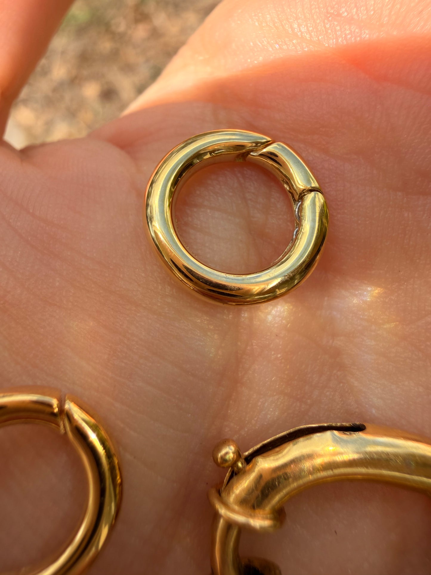 Various solid gold clasps and connectors