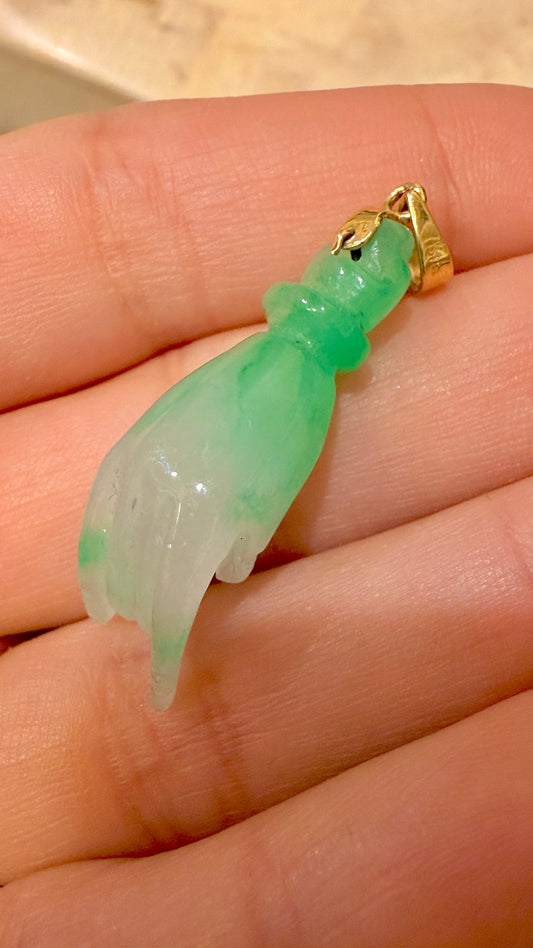 Vintage yellow 14K capped Jade hand holding fruit charm