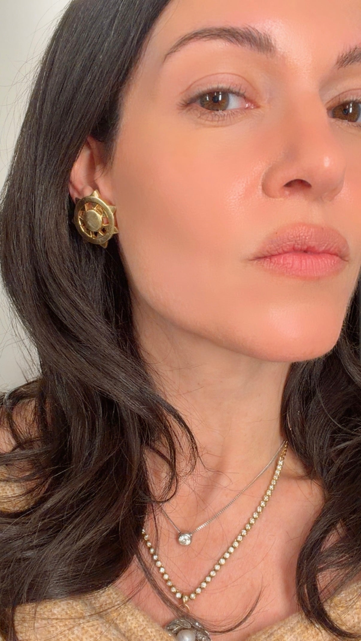 Vintage circa 1973 yellow 18K Aldo Cipullo for Cartier clip earrings
