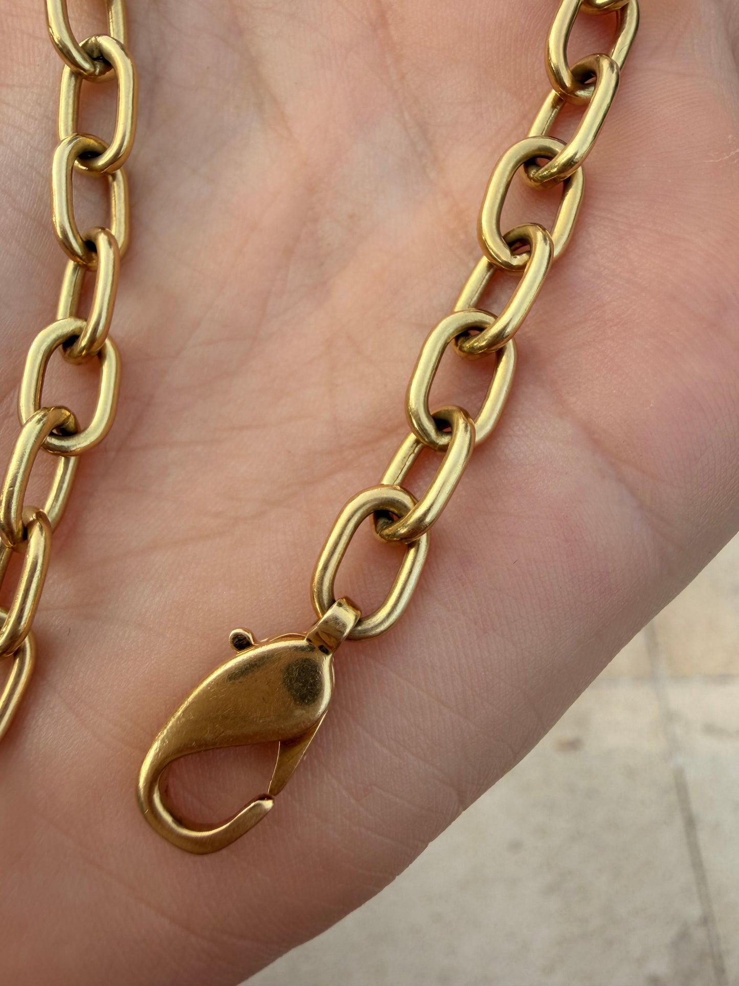 Vintage yellow 18K solid oval link bracelet, 7.75 inch sizable