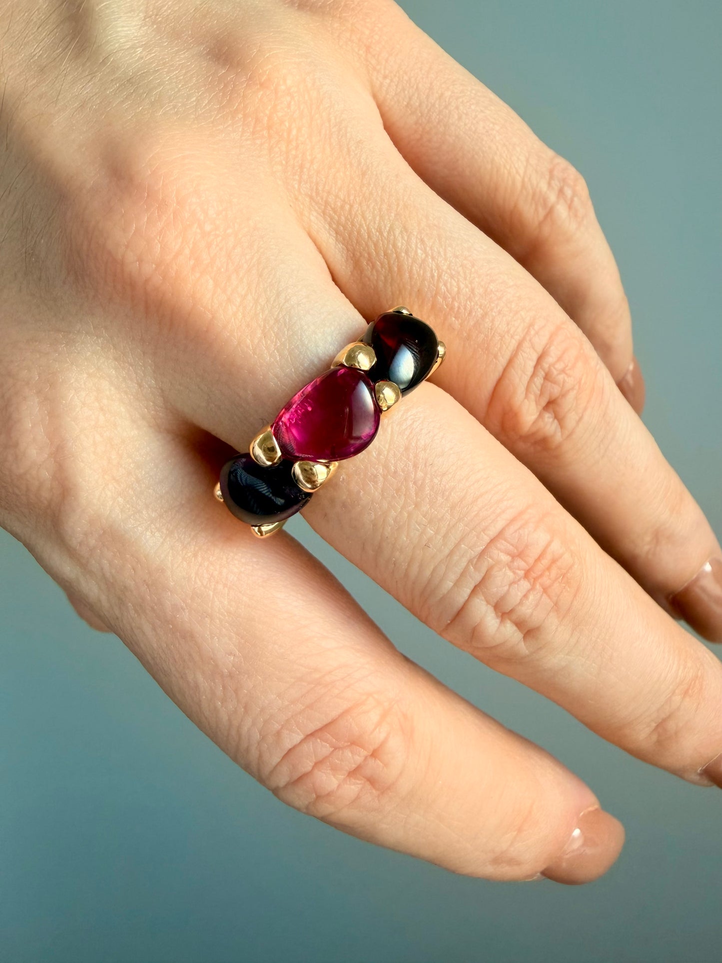 Vintage yellow 18K Pomellato 3 stone Sassi ring with Tourmaline, Amethyst and Garnet, size 6.5