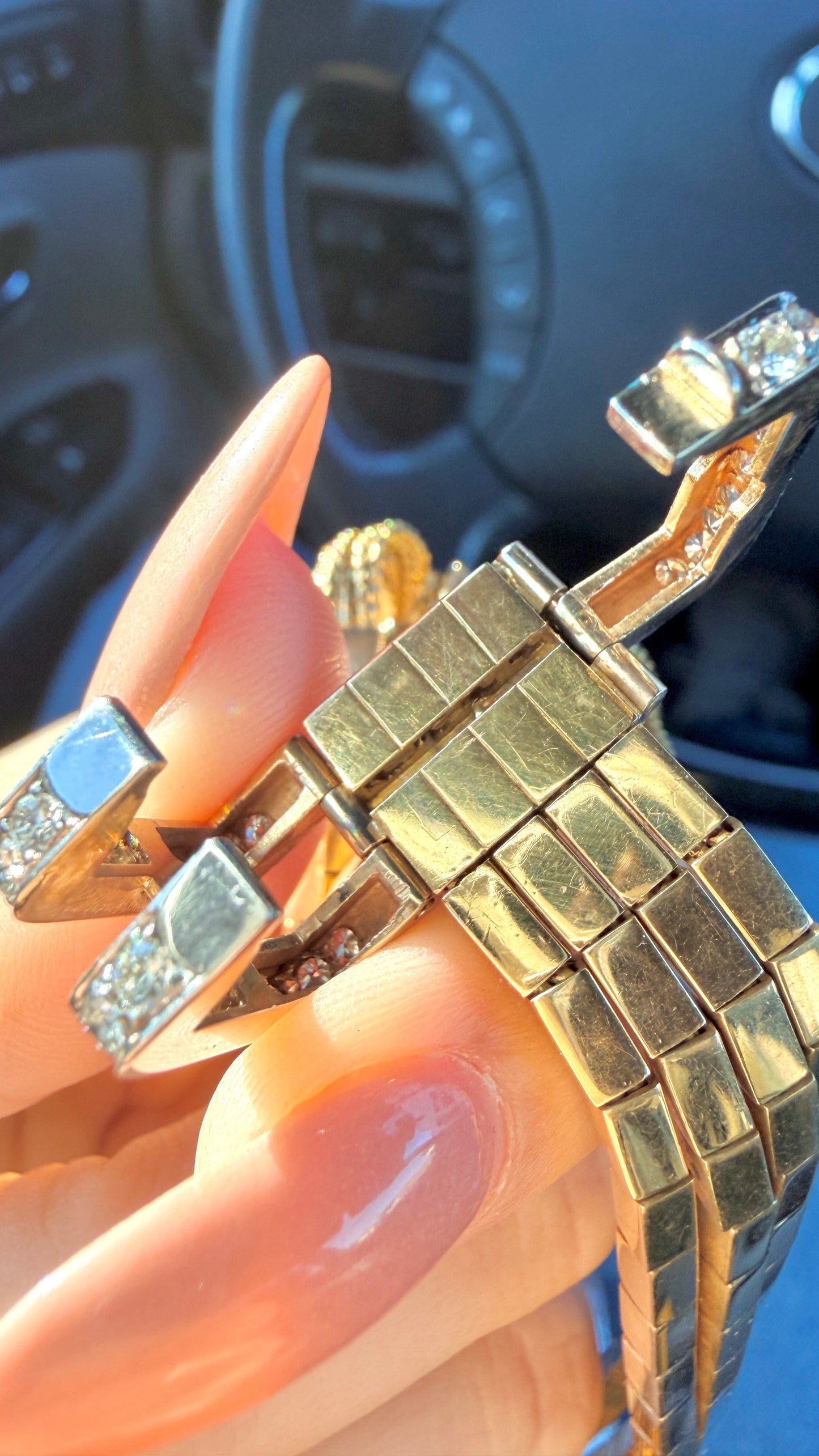 Vintage yellow and white 18K approx 1.4 ctw diamond buckle bar link tassel bracelet, fits 6.25 inch wrist or smaller