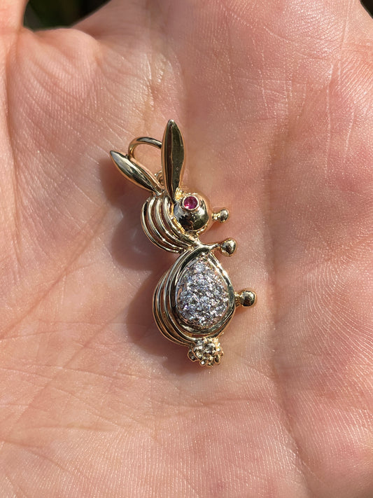 Vintage yellow 14K approx .2 ctw diamond and ruby rabbit pendant