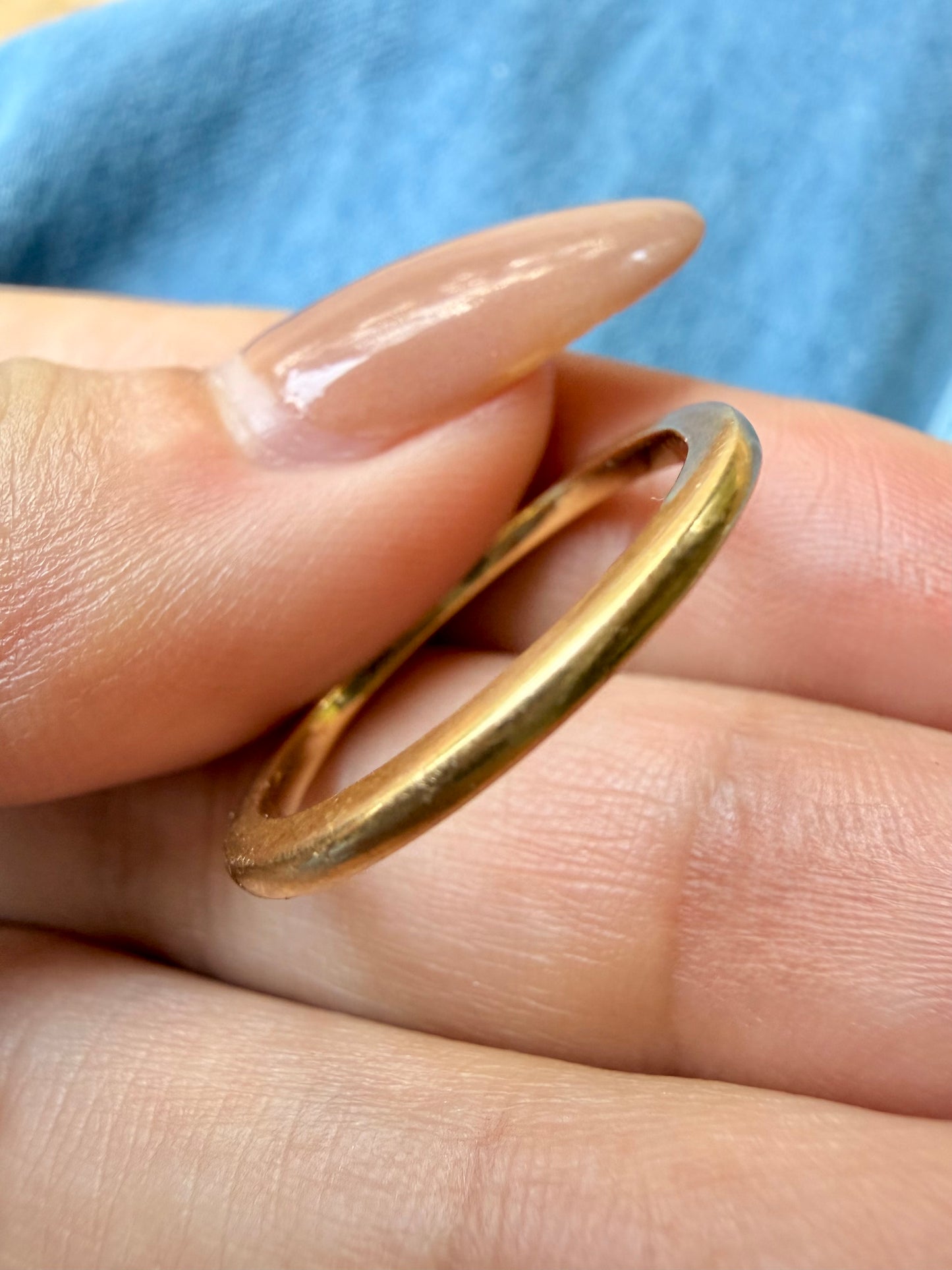 Vintage yellow 14K flat saucer band, size 8.75