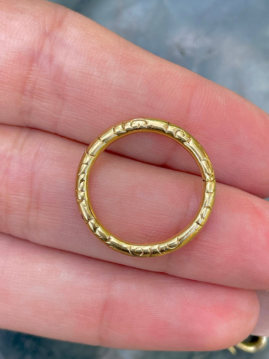 Antique yellow 15K split ring