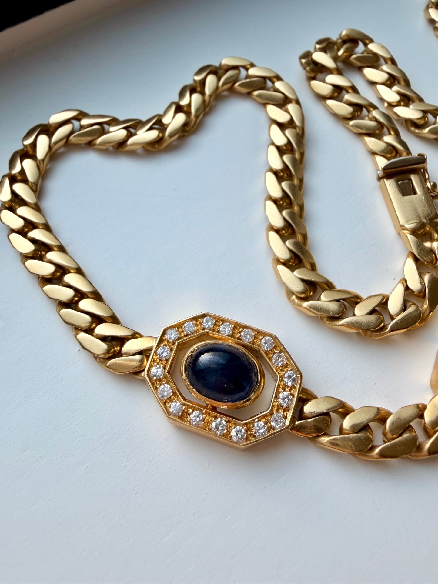 Vintage yellow 18K approx 4.5 ctw sapphire and .75 ctw diamond curb link statement necklace, 15.5 inch