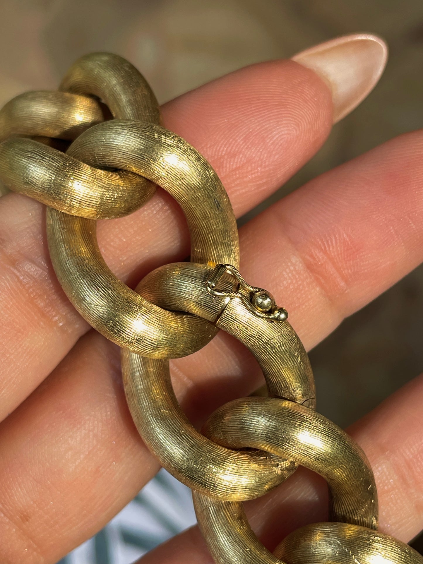 Vintage Yellow 14K midcentury florentine finish round curb bracelet, 6.75 inch fit