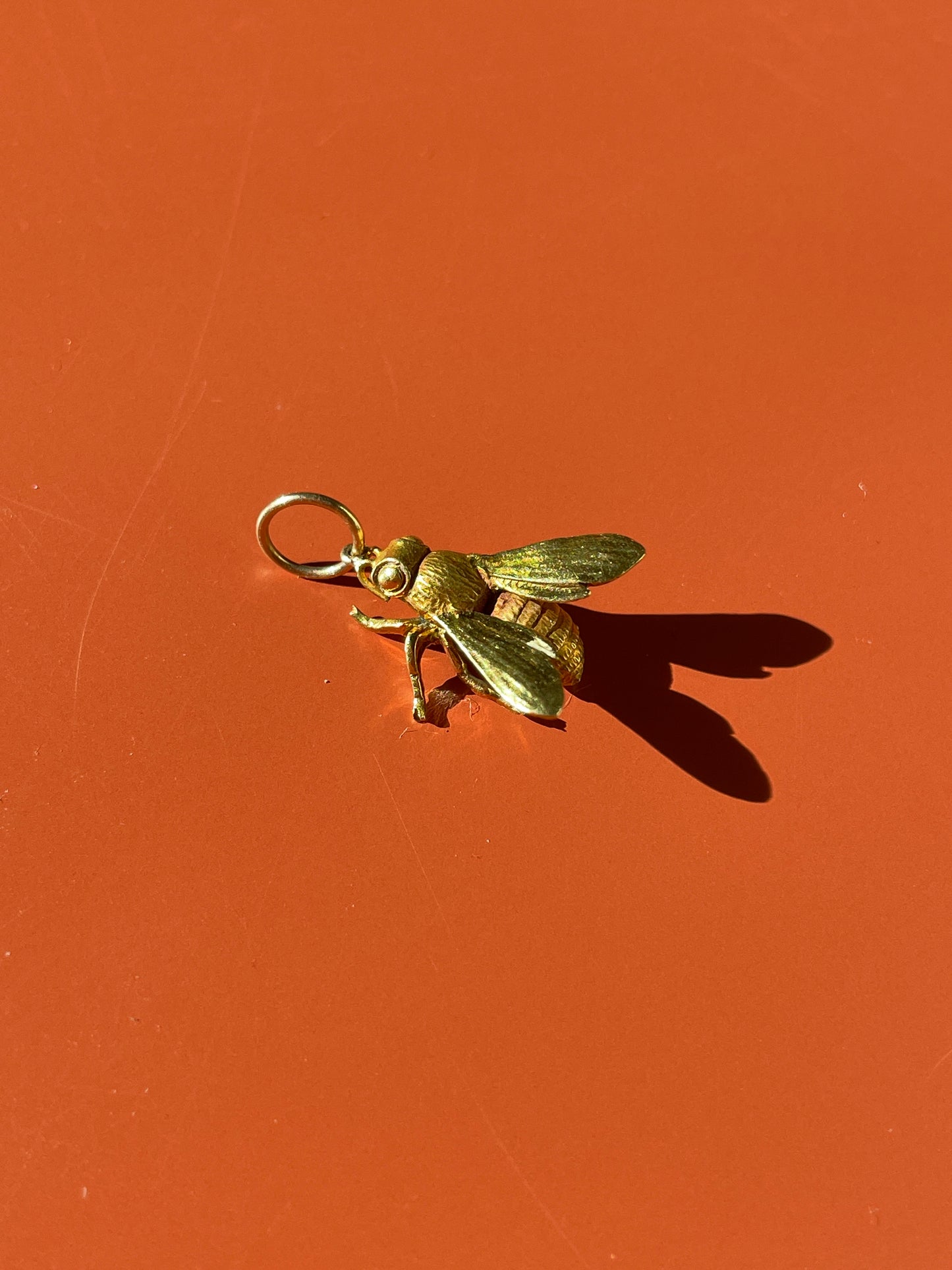 [PRIVATE] Antique Victorian yellow 18K gold 3D fly charm