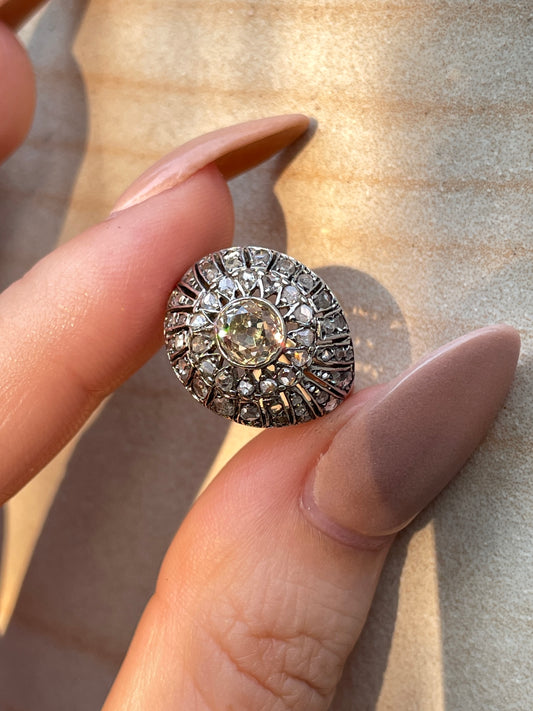 Antique platinum and 18K gold approx 1.35ctw old mine cut and rose cut diamond ring, size 5.25-5.5