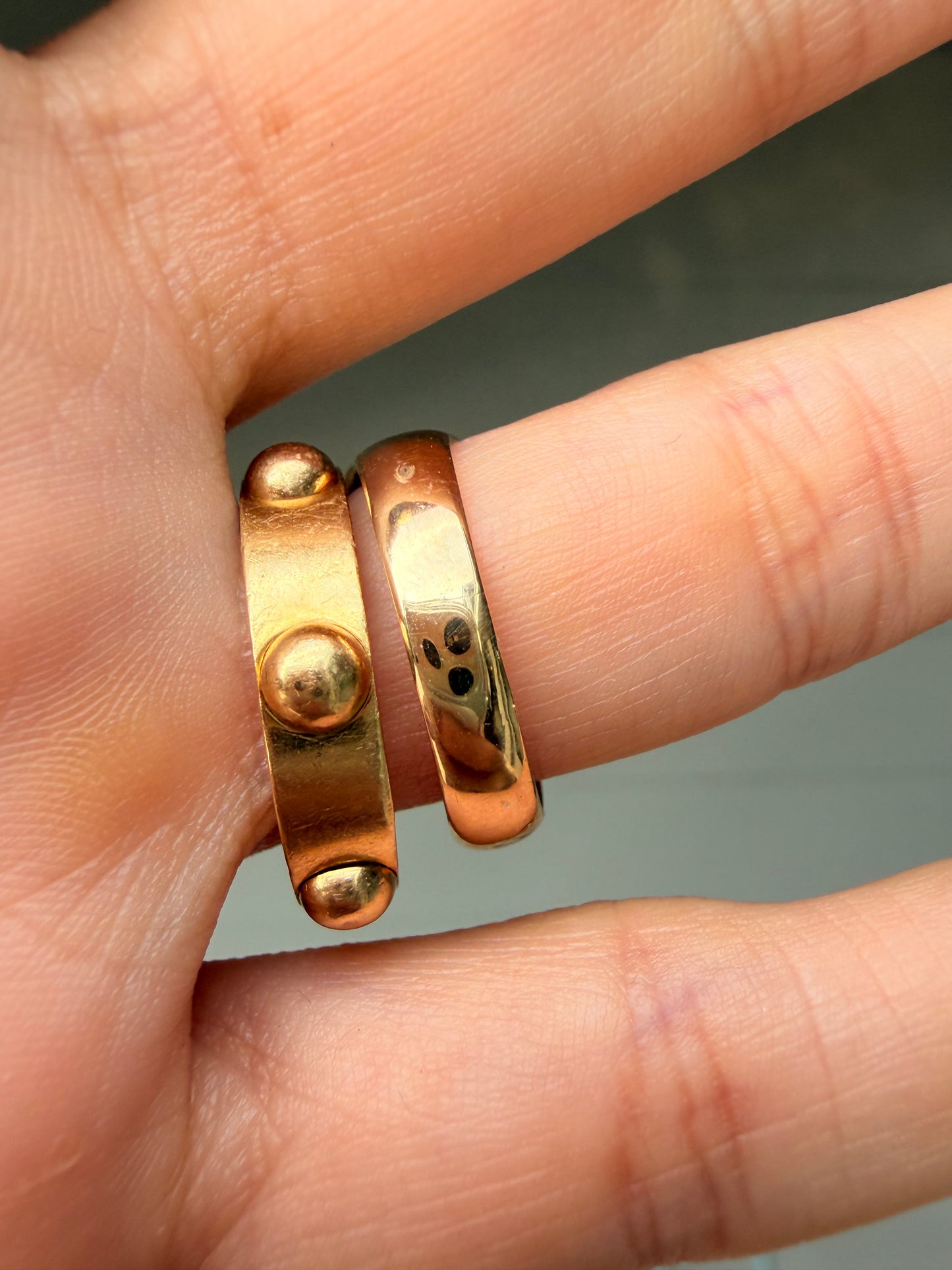 Vintage yellow 18K Louis Vuitton stud eternity ring with diamond, size 7