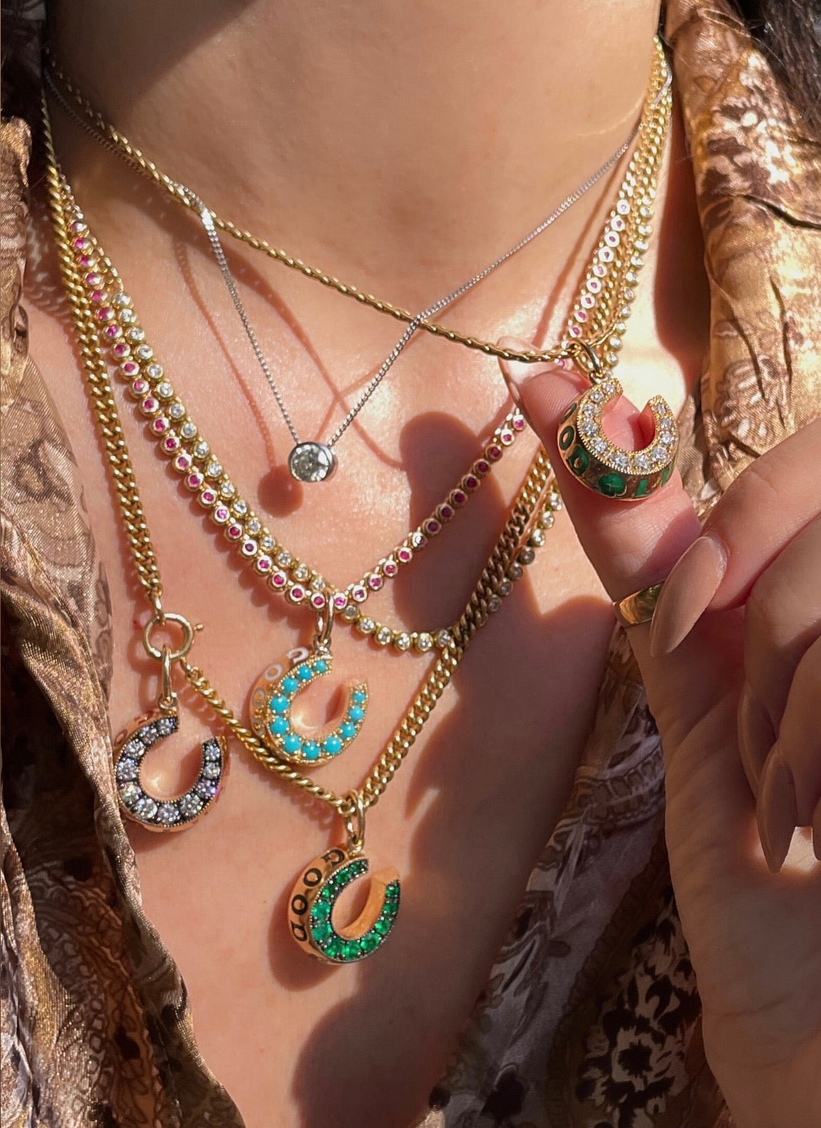 3GOG Original Good Luck Horseshoe Milgrain Pendant