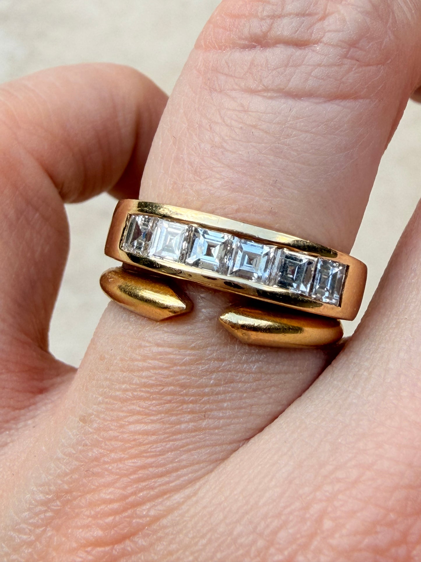 Vintage yellow 14K gold approx 1.05 ctw step cut diamond band, size 6.25