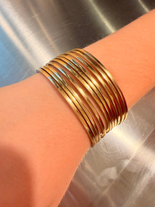 Vintage yellow 14K square edged bangles