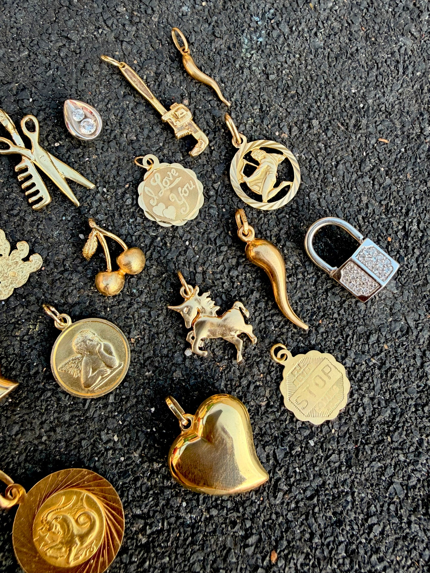 Vintage yellow 14K and 18K charm drop - June 2026